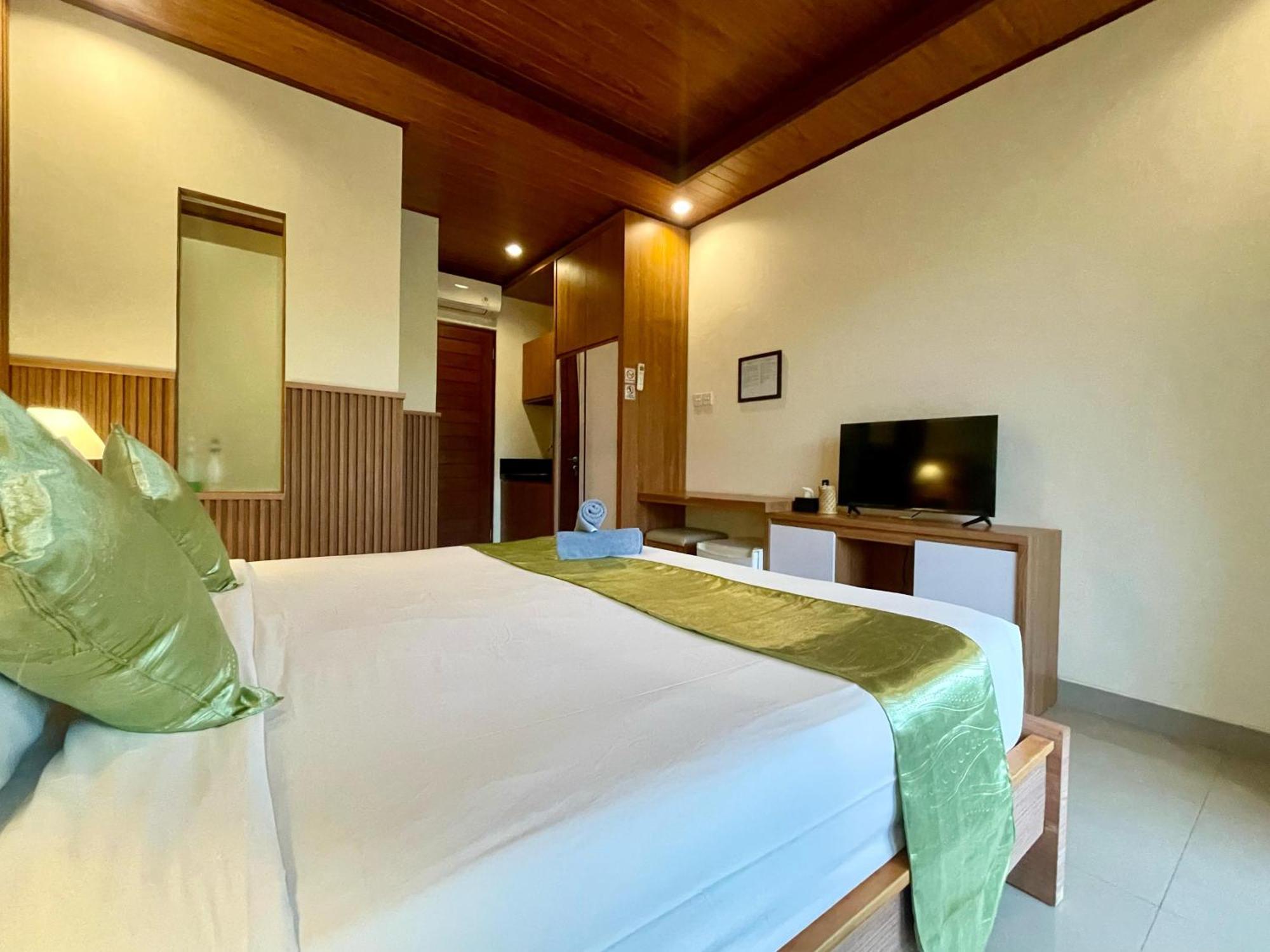 Отель Anindya Sanur Экстерьер фото